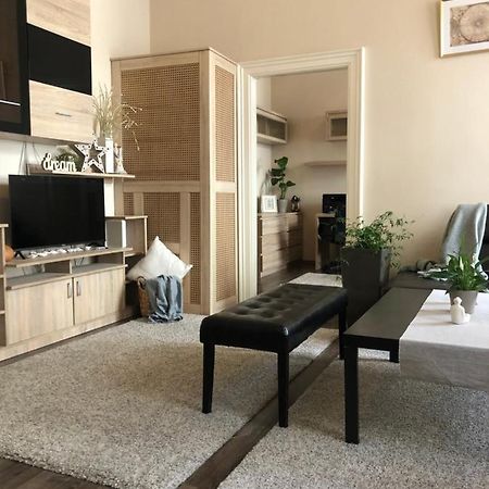 Nador Luxury Apartman บูดาเปสต์ ภายนอก รูปภาพ