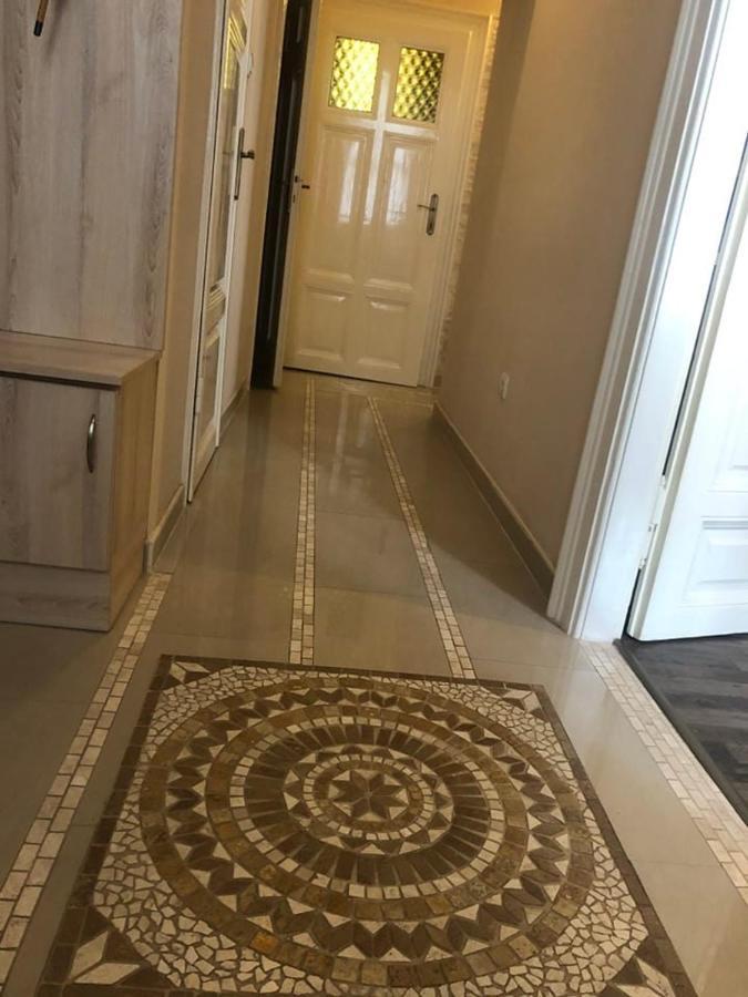 Nador Luxury Apartman บูดาเปสต์ ภายนอก รูปภาพ